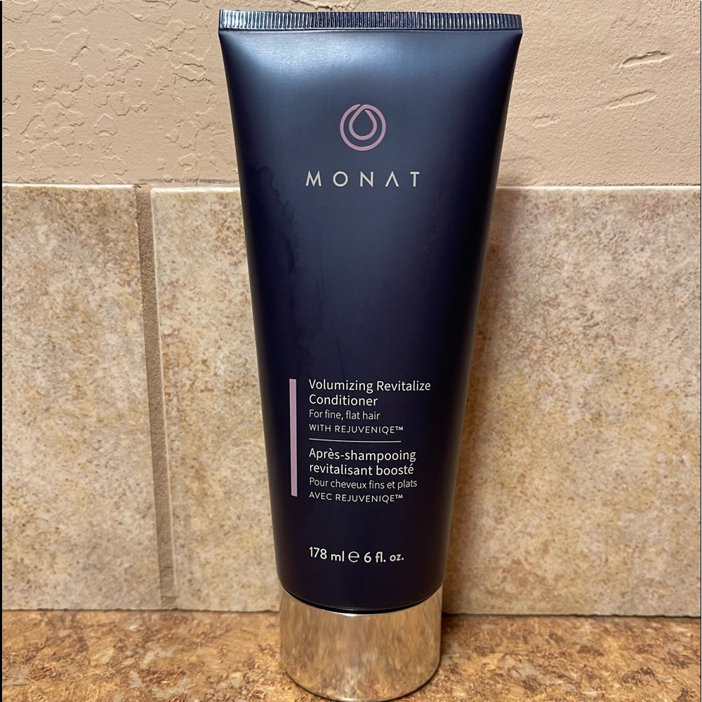 Monat Volumizing Revitalize Conditioner
